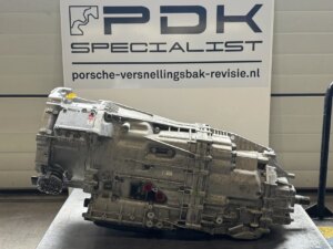 Gereviseerde Automaatbak plus Elektromotor van een Porsche Panamera 971 G2 E-Hybrid, Bouwjaren 2017-2024, Model 971 Porsche bakcode C0DS5 of C0DS3 9A7300027X 9A7300027A en 9A7300027AX 9A7300027D 9A7300027DX 971901152D 971901152DX 971901152F 971901152FX
