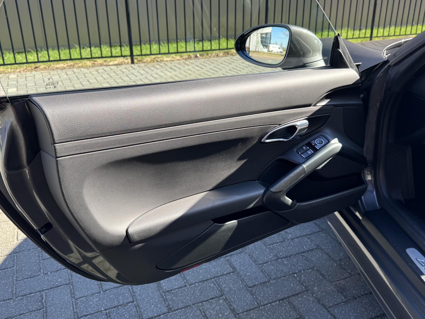 Porsche Boxster 718 2.0 PDK - 2018 - 51,000 km - Afbeelding 27